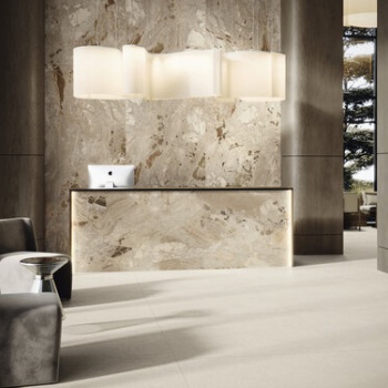 Revestimiento Nomad 120x280. Pavimento Brera Sand 120x120 cm.