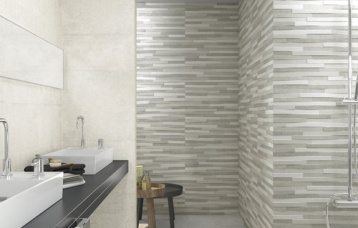 Pierre Snow 30x60 cm. Stuck Pierre Grey 30x60 cm. Pavimento Ozone Grey 60x60 cm.